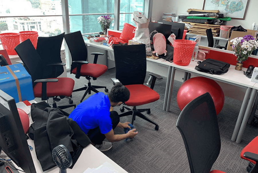 Quy trình Giặt Thảm Ghế Văn Phòng Chuyên Nghiệp (4)