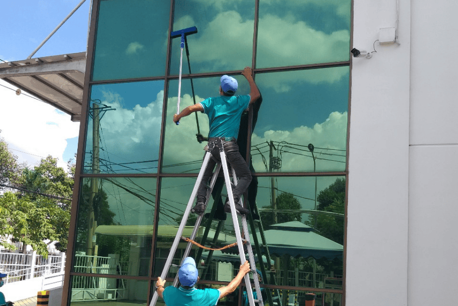 Vệ sinh công nghiệp huyện Bình Chánh uy tín, giá rẻ mới nhất 2025