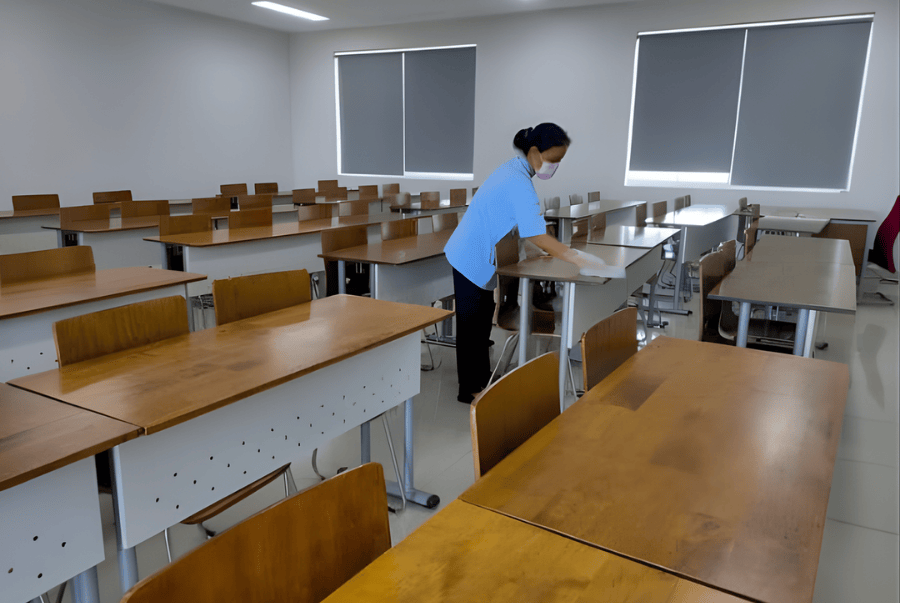 dịch vụ vệ sinh trường học